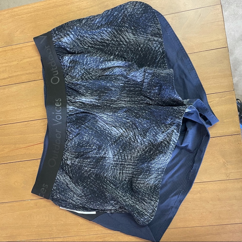 Outdoor Voices Shorts size S